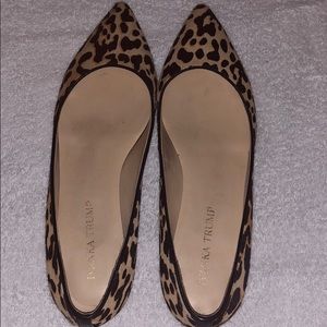 Ivanka Trump calf hair leopard flats - size 7
